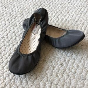 Lanvin elastic grey silk flats size 6